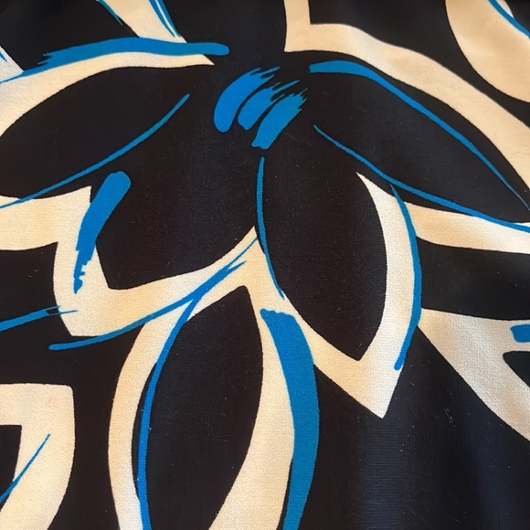 Halter Top size L - Picture 3 of 5